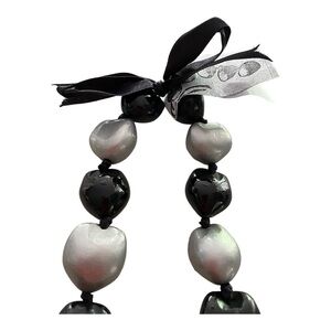 Handmade Raiders Black and Silver Kukui Nut 18” Lei Hawaiian Style NEW